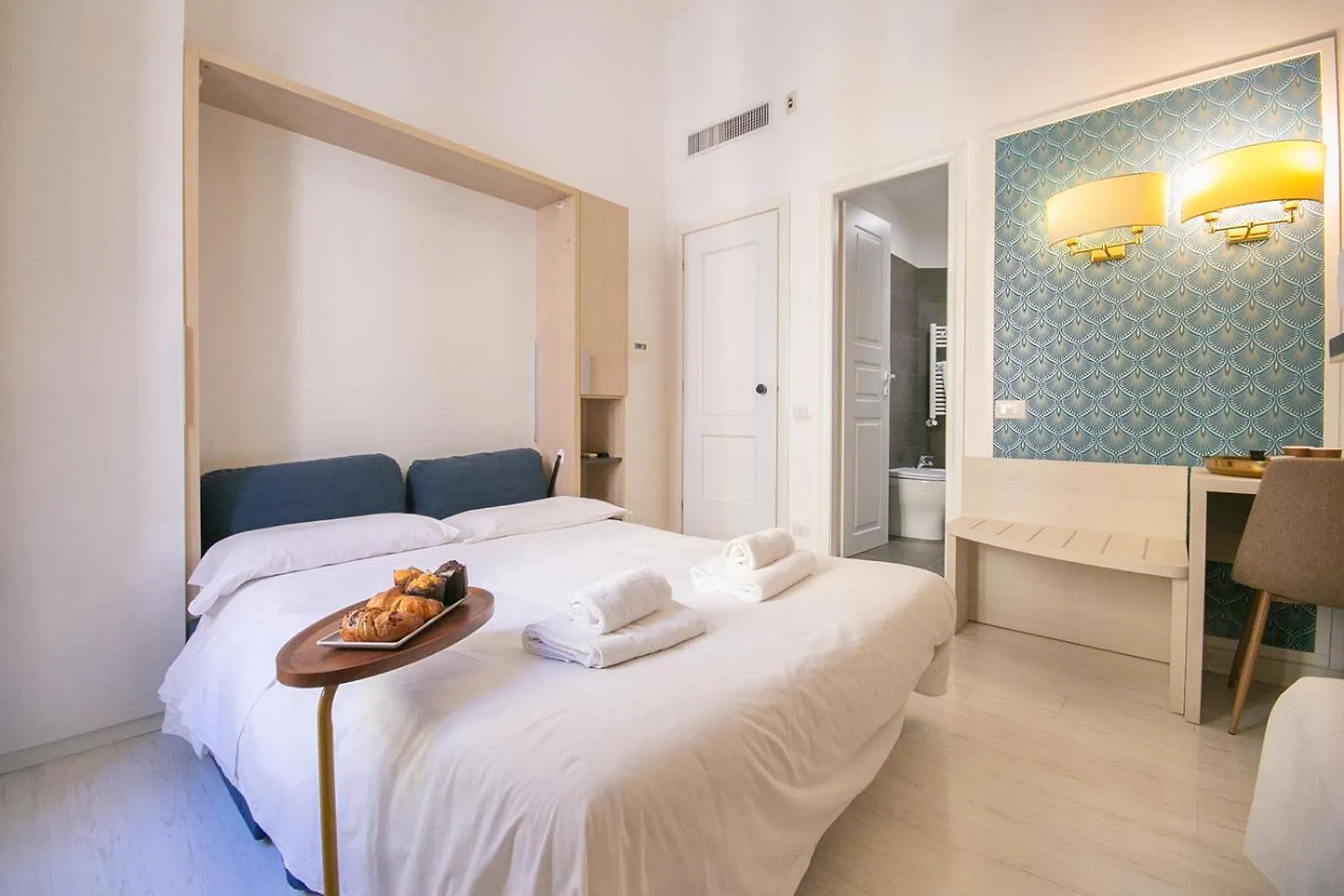 Caffe' E Cuscino Hotel Rome